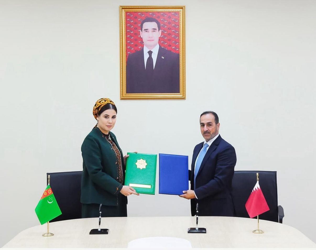 Signing of a Roadmap between the Diplomatic Institute of the Qatari Ministry of Foreign Affairs and the Institute of International Relations of the Turkmen Ministry of Foreign Affairs